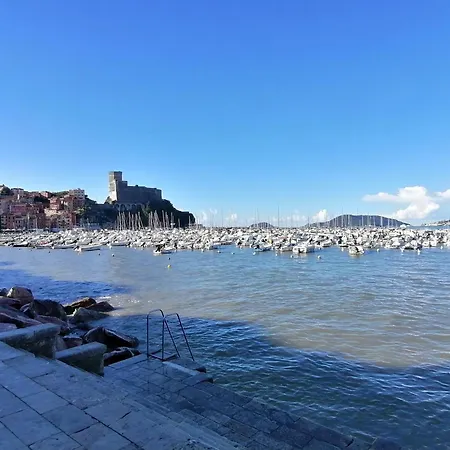 Le Rocce * Lerici